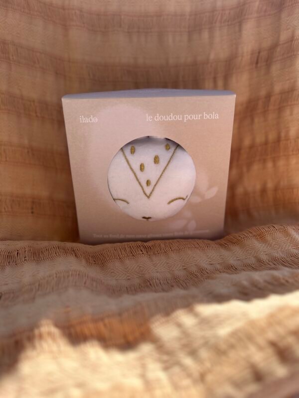 Doudou bola Ilado - doudou sensoriel pour bébé